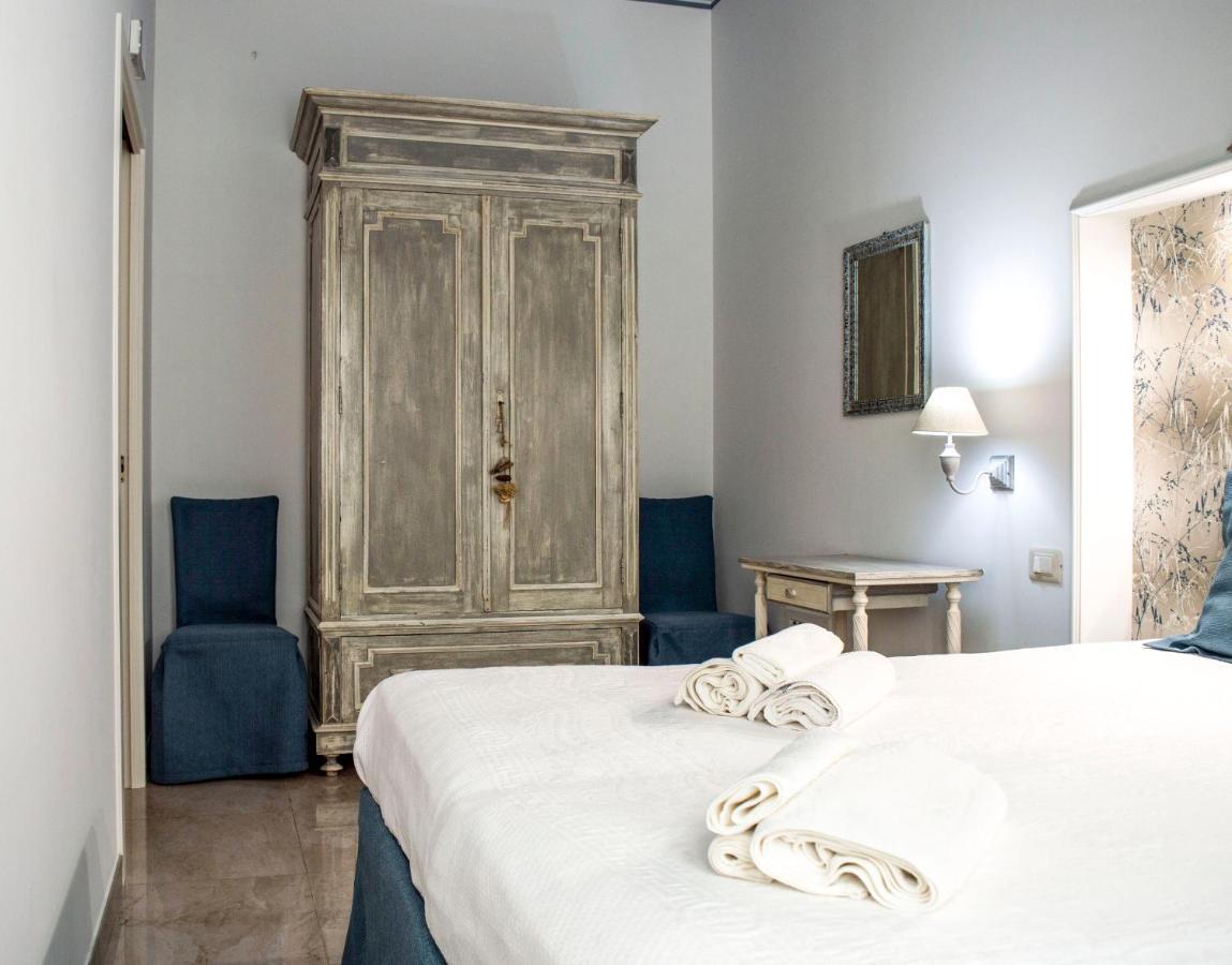 Casa Vacanze L'essenziale Martina Franca Esterno foto